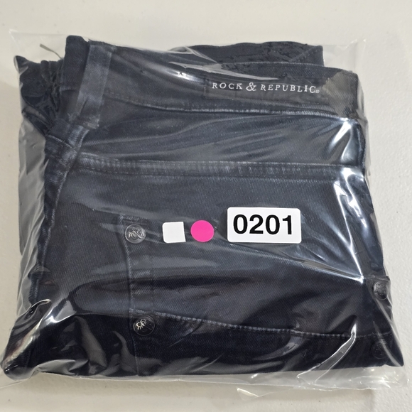 Rock & Republic Berlin Straight Leg Womens Jeans Size 6 Low Rise - Picture 15 of 15